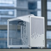 Корпус JONSBO Jonsplus Z20 White без БП, боковая панель из закаленного стекла, mini-ITX, micro-ATX, белый