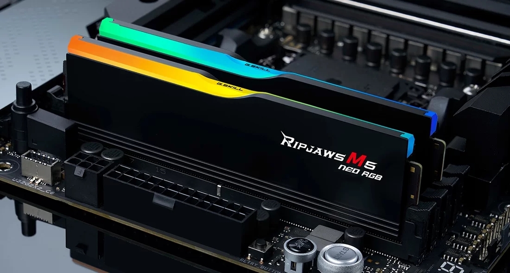 Модуль памяти DDR5 G.SKILL RIPJAWS M5 NEO RGB 64GB (2x32GB) 6000MHz CL28 (28-36-36-96) 1.40V / F5-6000J2836G32GX2-RM5NRK / Black