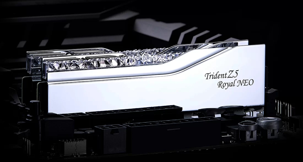 Модуль памяти DDR5 G.SKILL TRIDENT Z5 ROYAL NEO RGB 96GB (2x48GB) 6000MHz CL28 (28-36-36-96) 1.35V / F5-6000J2836F48GX2-TR5NS